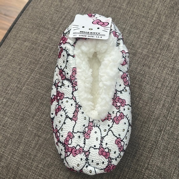 Sanrio Other - Hello Kitty kids Slipper Socks